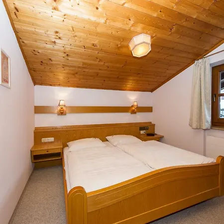 Haus Fercher Апартаменты *